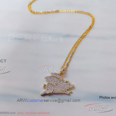 AAA APM Monaco Jewelry Replica - Yellow Gold Diamond Flying Pig Necklace